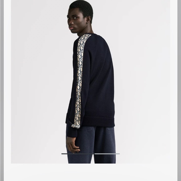 Dior Black Crewneck Sweater with Textured Elegance - Picture 3 of 11